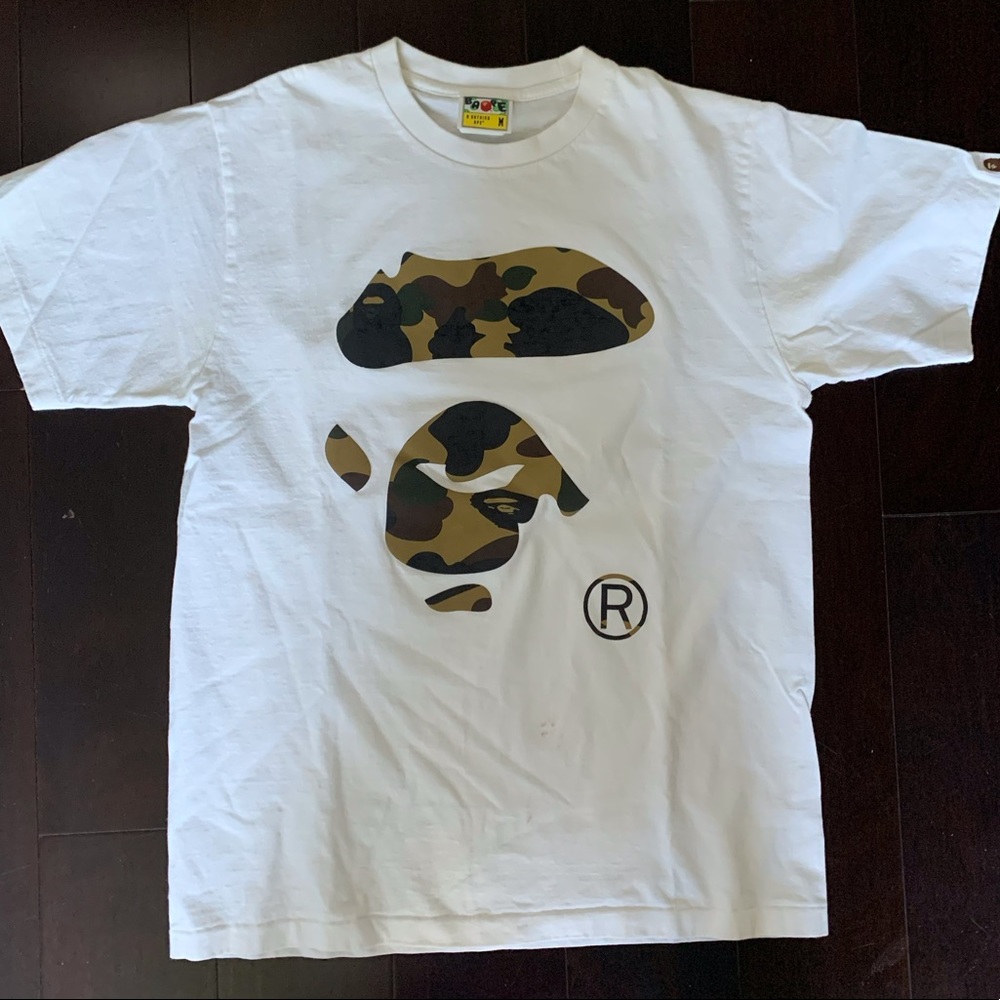 White T-Shirt with Camo BAPE Logo (Real)